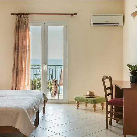 Eagle's Nest Apartment